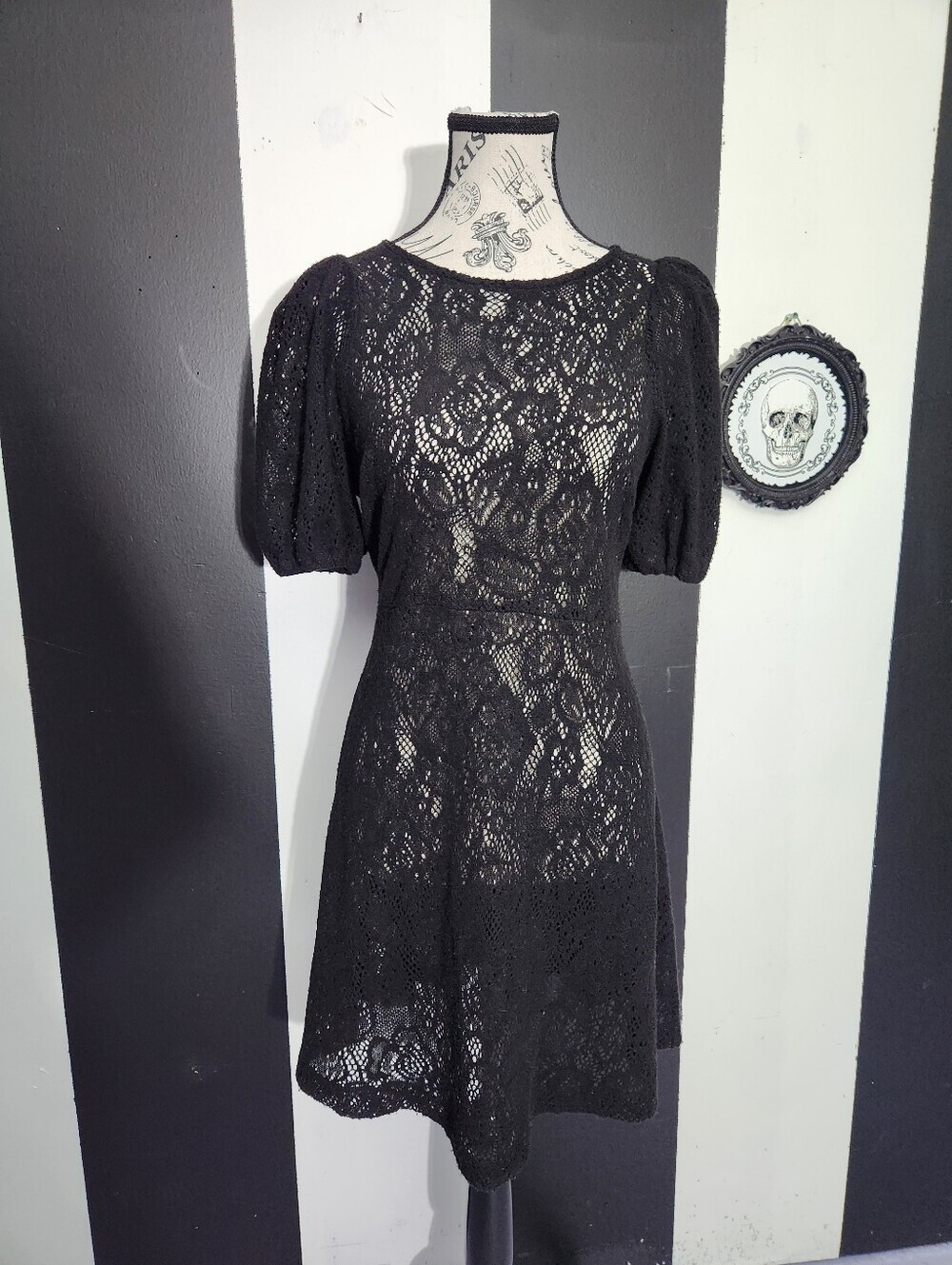 Free People‎ Black Lace Puff-Sleeve Mini Dress